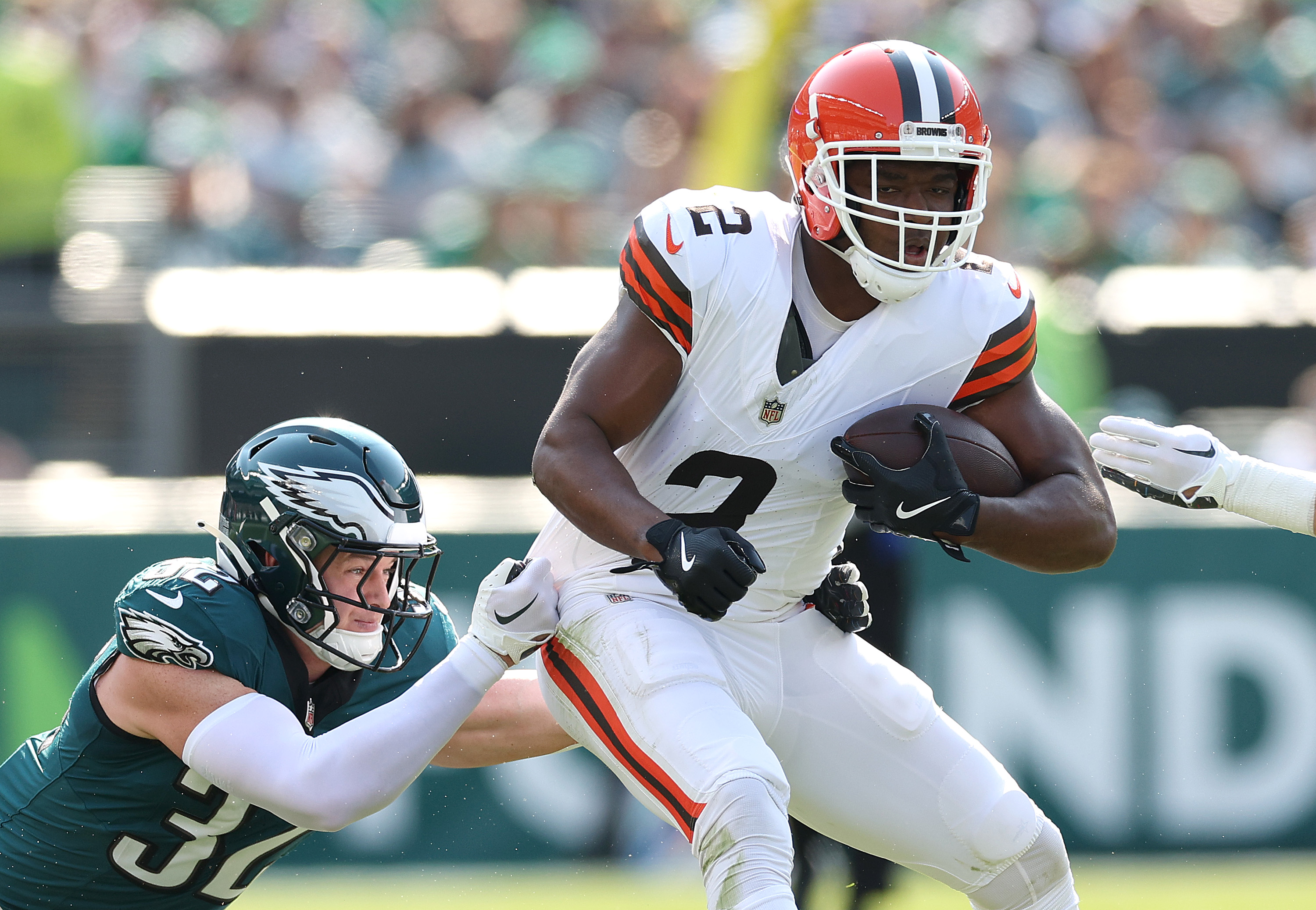 Reed Blankenship #32 of the Philadelphia Eagles tackles Amari Cooper #2 of the Cleveland Browns during the first quarter at Lincoln Financial Field on October 13, 2024 in Philadelphia, Pennsylvania.