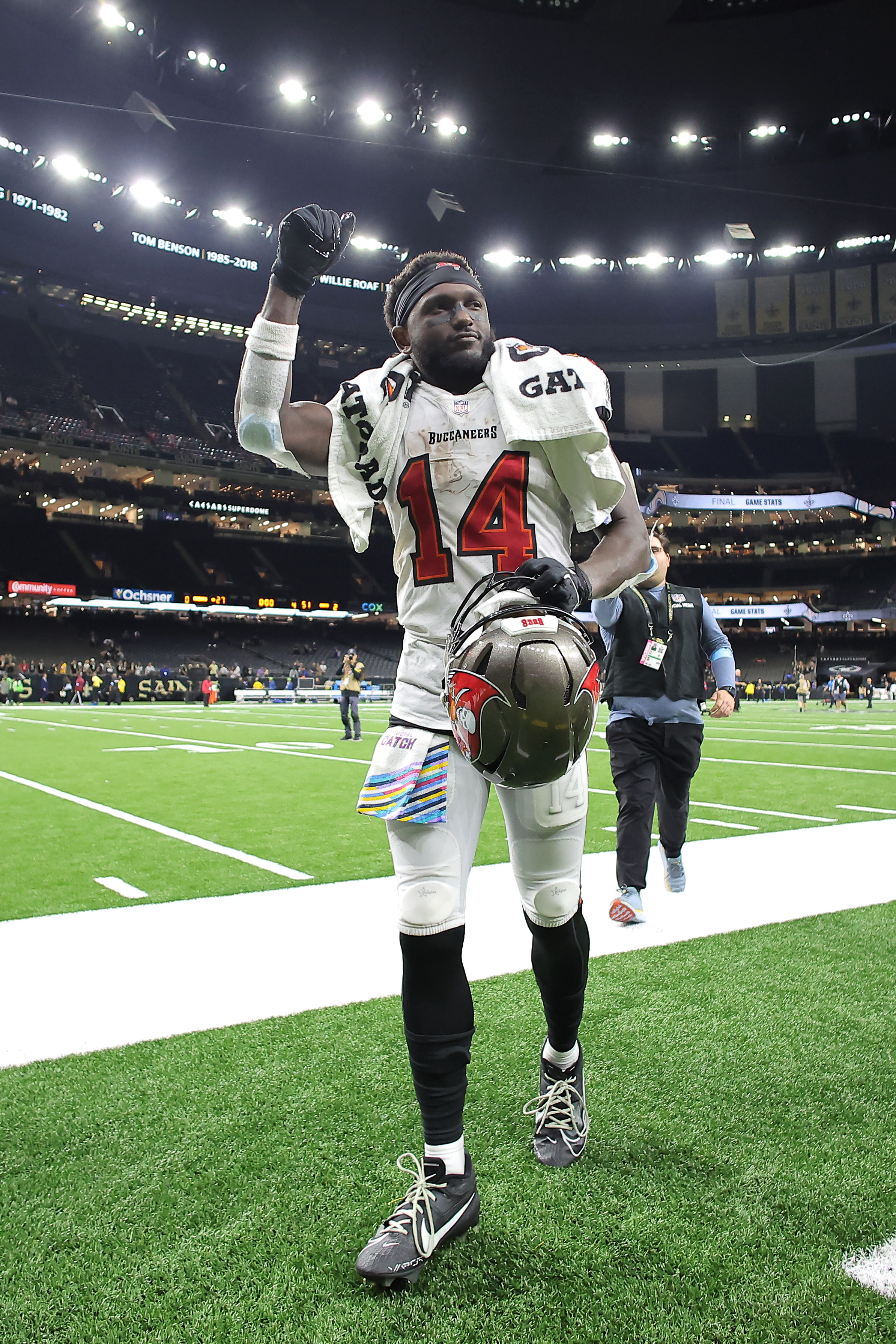 Tampa Bay Buccaneers v New Orleans Saints