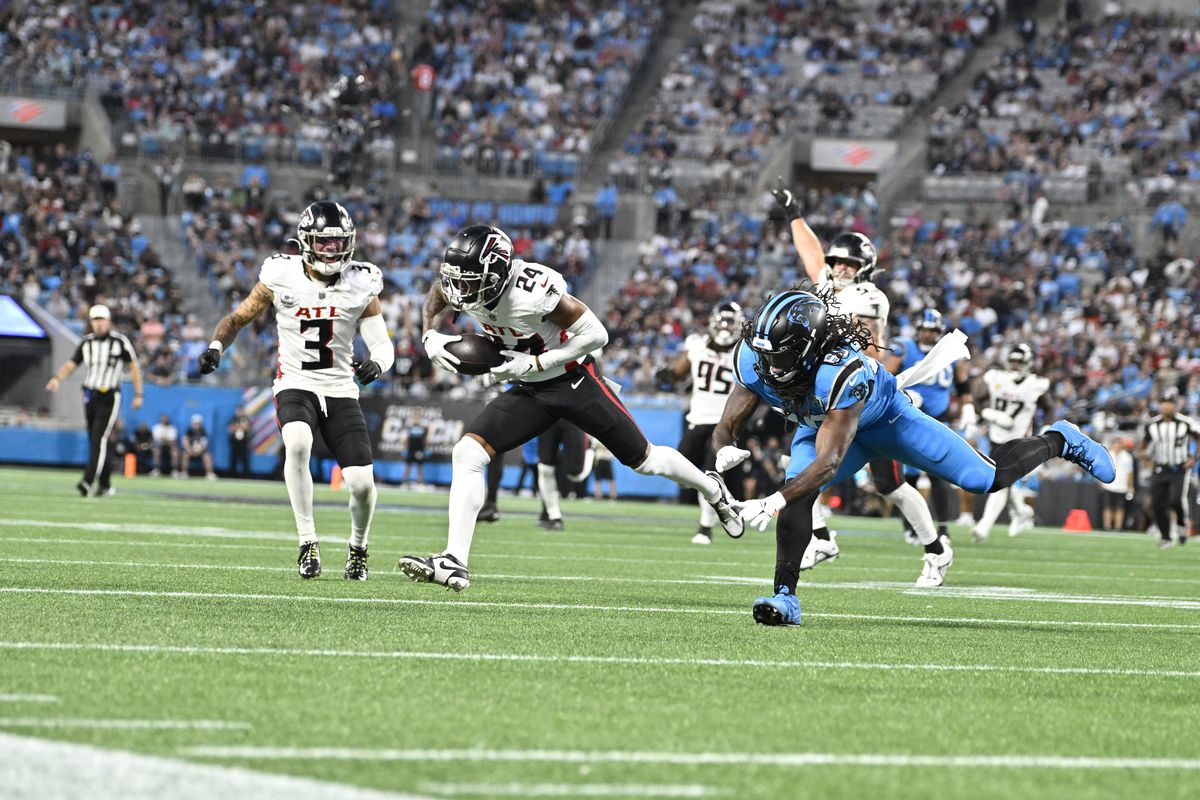 Atlanta Falcons v Carolina Panthers